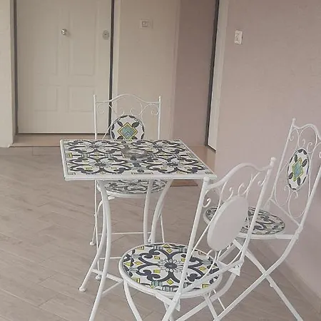 Apartment La Rosa *